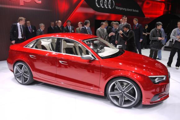 09-audi-a3-sedan-live-geneva-2011